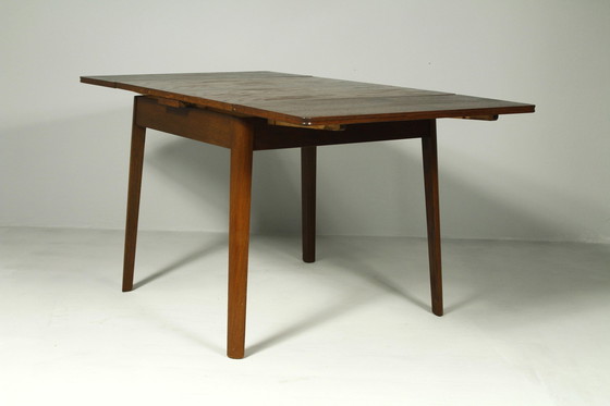 Image 1 of Uitschuifbare eettafel, Interier Praha, 1965