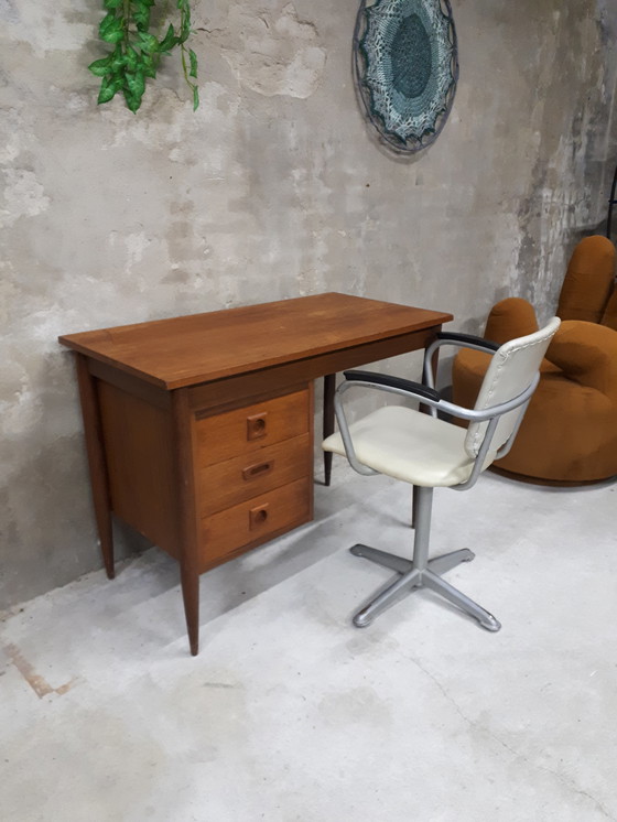 Image 1 of 60's vintage bureau deens bureautje