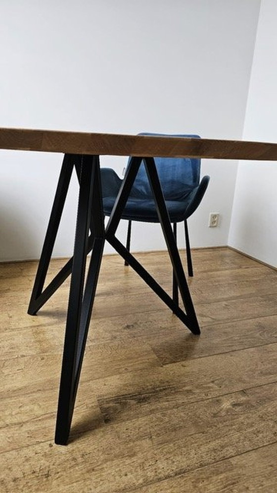 Image 1 of Studio Henk Butterfly Tripod Tafel 120