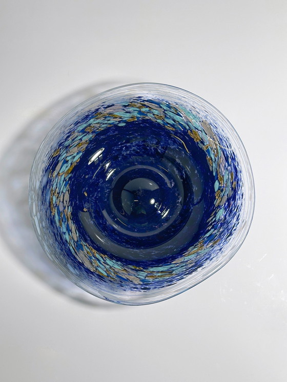 Image 1 of Vintage Boheemse Vaas Kom Fruitschaal 1980 Swirl Glas Blauw Zwaar Cz Ruimtetijdperk Spoetnik Melkweg