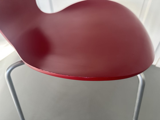 Image 1 of 4X Fritz Hansen ‘Vlinderstoelen’ (Arne Jacobsen) Series 7 Rood