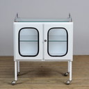Oude ijzeren medische trolley, jaren 1970