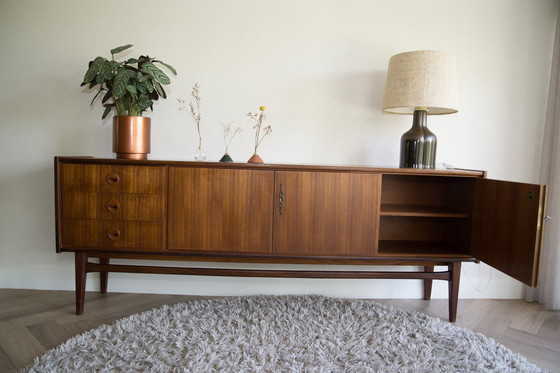 Image 1 of Bartels teakhouten sideboard