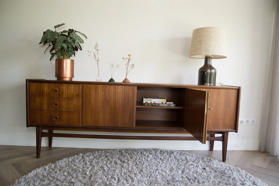 Image 1 of Bartels teakhouten sideboard