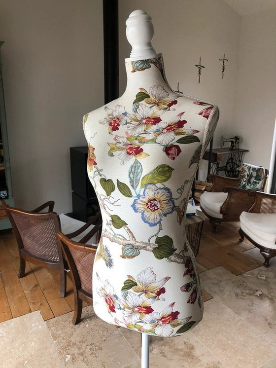 Image 1 of Mannequin   Van Stof En Hout