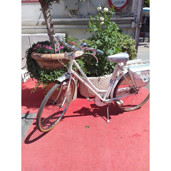 Image 1 of Vintage damesfiets Courreges Peugeot