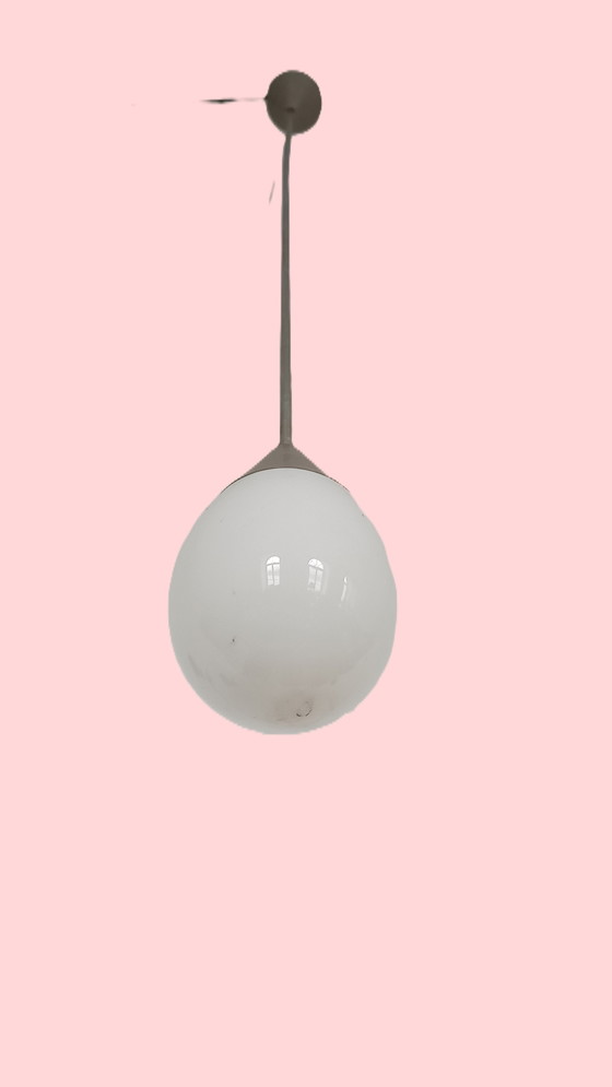 Image 1 of Twee Vintage Druppel Hanglampen 