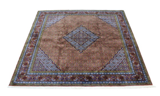 Image 1 of Origineel Handgeknoopt Perzisch Tapijt Tabriz 50 Raj Fijn Met Zijde 200 X 200 Cm Top Conditie