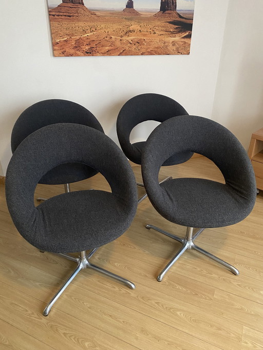 4x Artifort eetkamerstoelen van René Holten