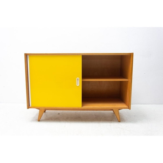 Image 1 of Vintage beukenhouten buffetkast "U-452" van Jiří Jiroutek, Tsjechië 1960