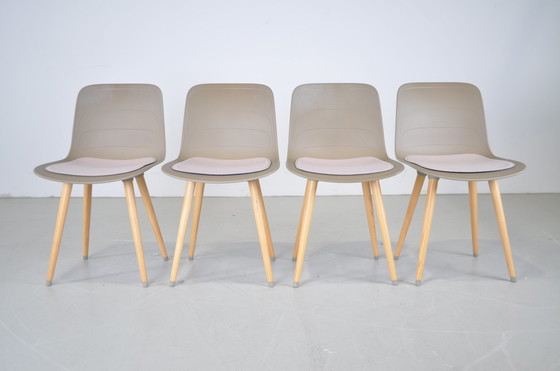 Image 1 of 7x Lammhults Grade chair