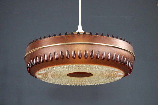 Vintage Hanglamp Van Massive, Retro Bruin Plastic Met Gouden Accent, 1970S, Ruimtetijdperk, Ufo, Spoetnik Ontwerp, Industrieel