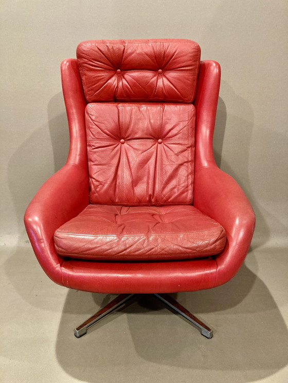 Image 1 of Design leren fauteuil uit 1950.