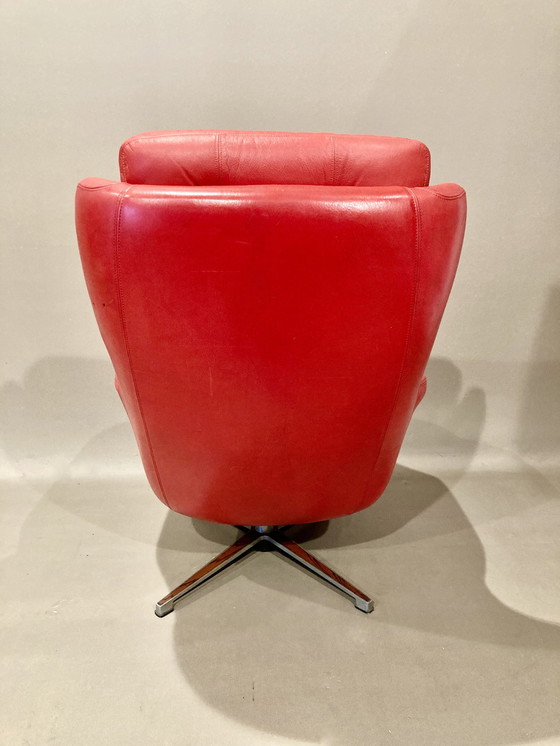 Image 1 of Design leren fauteuil uit 1950.