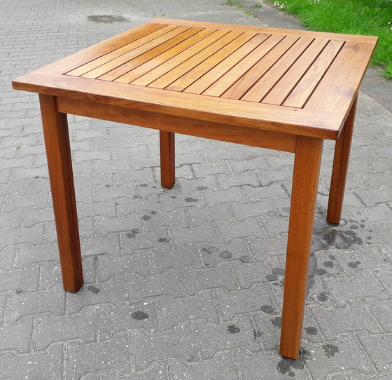 Image 1 of Teak & Garden teakhouten tuintafel 86x86x75(h)cm