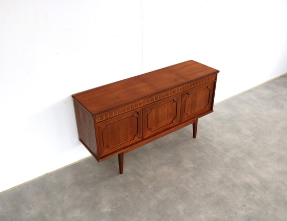 Image 1 of Vintage Zweeds Dressoir