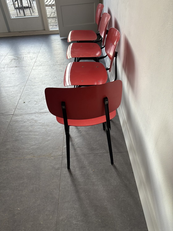 Image 1 of 4 Rode Stoelen Friso Kramer Ahrend '60