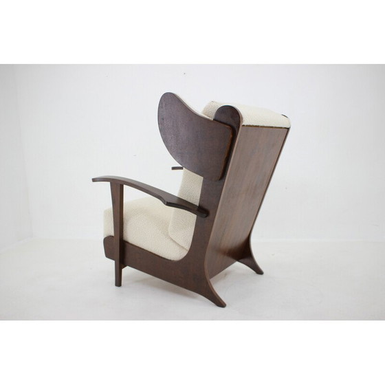 Image 1 of Vintage Wing fauteuil in beukenhout en krulwol, Tsjecho-Slowakije 1940