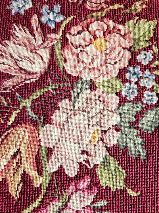 Image 1 of Egyptische Vintage Wandtapijt borduurwerk afbeelding met gouden houten frame