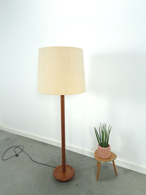 Teakhouten Deens design lamp Domus met kap, vloerlamp