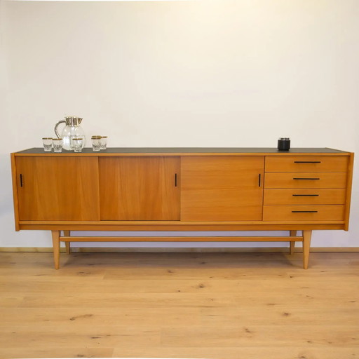 Vintage Dressoir