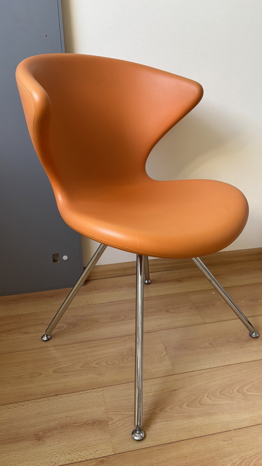 2 Tonon Concept Stoelen Oranje