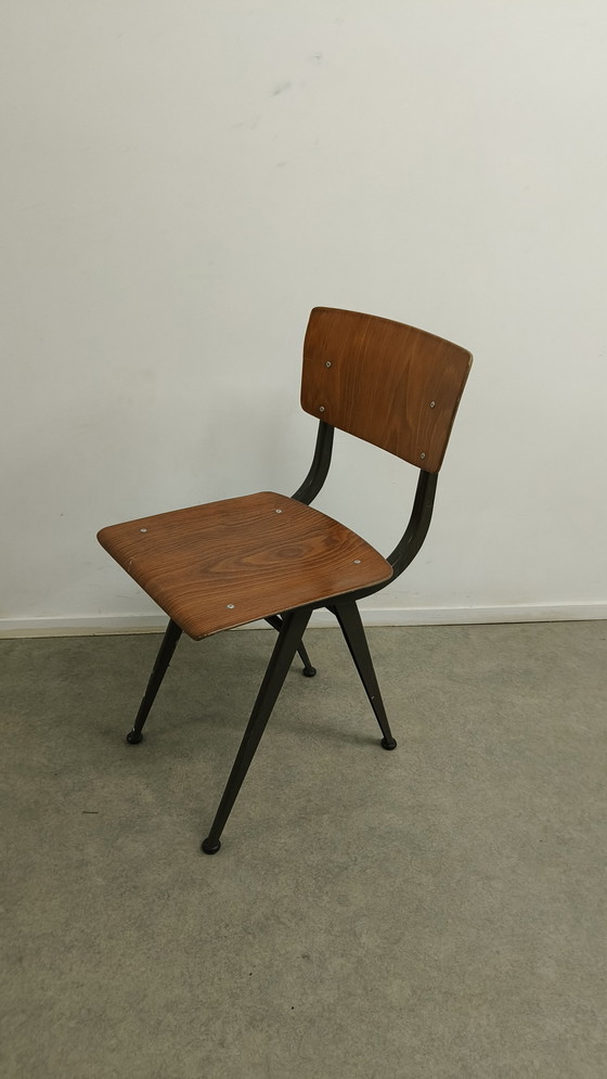 Image 1 of Industriële Vintage Kinderstoel Schoolstoel In Stijl Friso Kramer Marko 