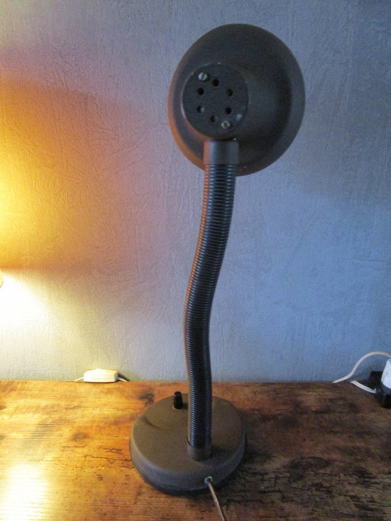 Image 1 of Grote Vintage Herda Bureaulamp, Bruin, Dutch Design Tafellamp, Retro, Ruimtetijdperk