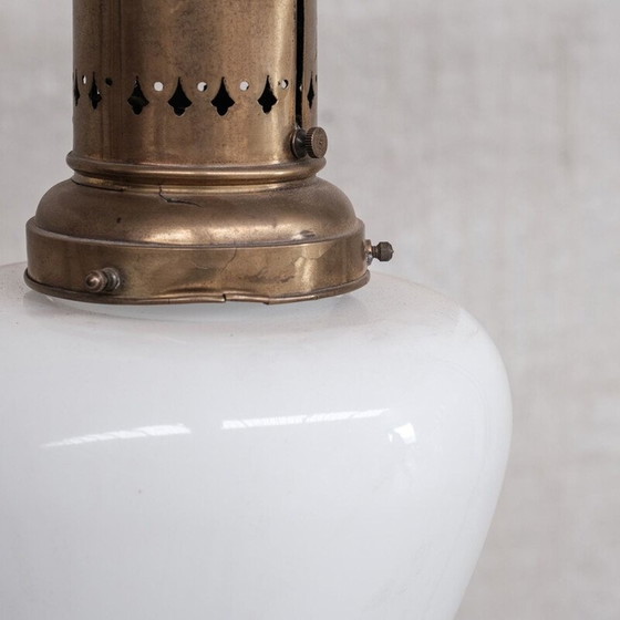 Image 1 of Vintage messing en opaline glazen hanglamp, Frankrijk 1930