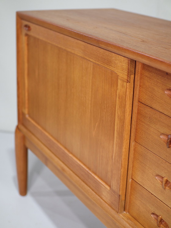 Image 1 of H.W. Klein Bramin Dressoir Lowboard Deens Teak Vintage