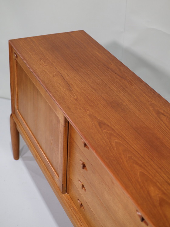 Image 1 of H.W. Klein Bramin Dressoir Lowboard Deens Teak Vintage