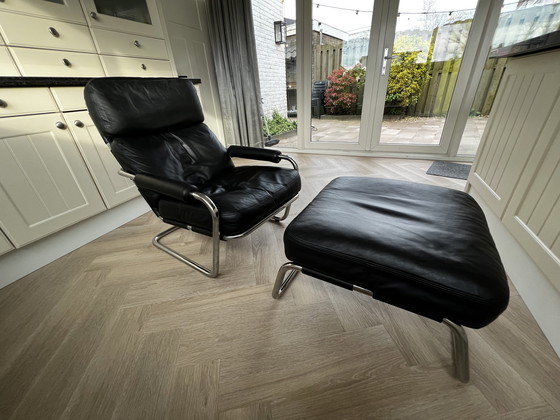 Image 1 of Gelderland Oberman fauteuil met hocker