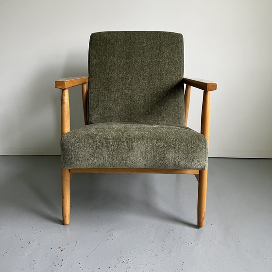 Image 1 of Vintage Clubfauteuil Model B-7727 uit 1970S In Nieuwe Olijfgroene Stof