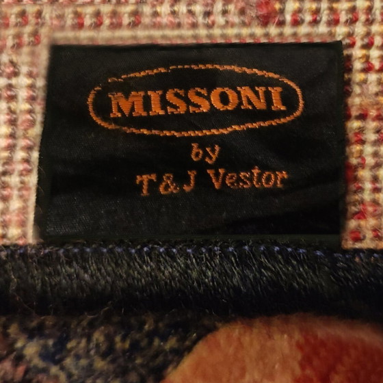 Image 1 of Prachtig wollen vloerkleed uit de jaren 80 van Missoni voor T&J Vestor genaamd "Luxor". Gemaakt in Italië