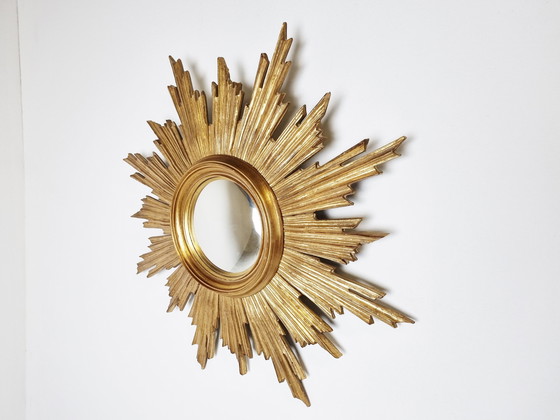 Image 1 of Vintage grote gouden sunburst spiegel