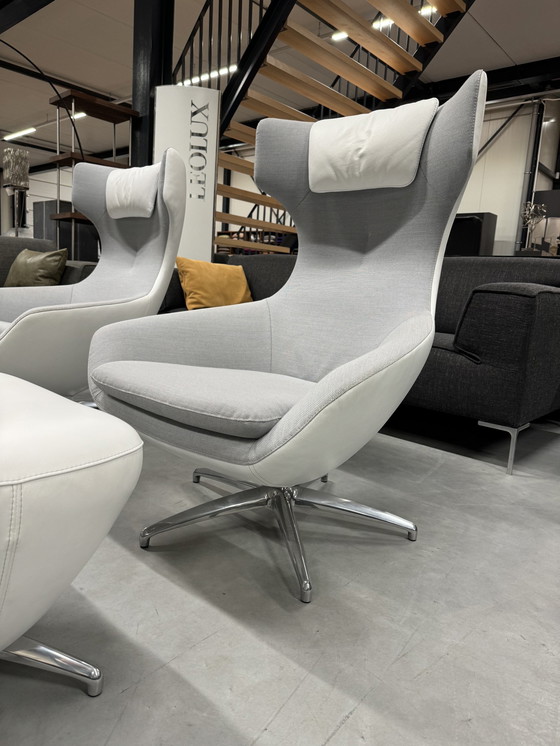 Image 1 of 2 Leolux Caruzzo Plus Relax fauteuils met poef wit 