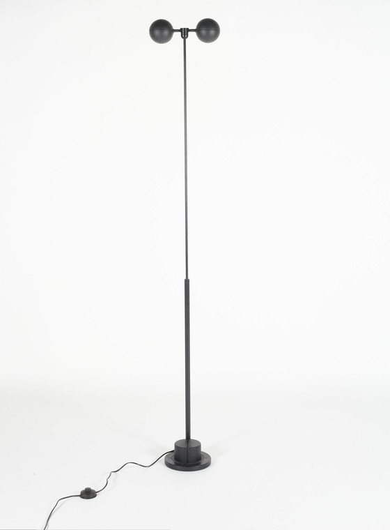 Image 1 of Postmoderne Italiaanse vloerlamp