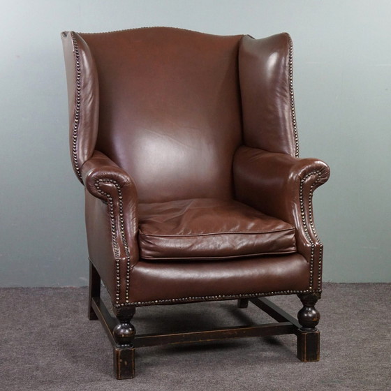 Image 1 of Klassieke leren oorfauteuil