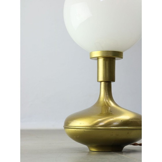 Image 1 of Vintage tafellamp in messing en opaline glas, Italië