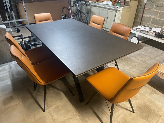 Image 1 of Xooon Eettafel