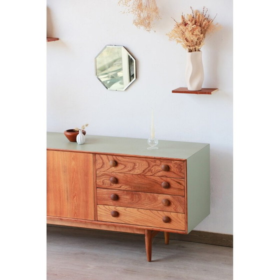 Image 1 of Vintage massief iepen dressoir, Engeland 1960