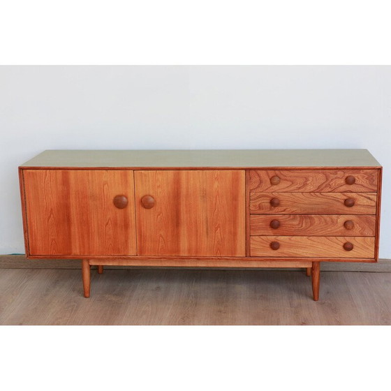 Image 1 of Vintage massief iepen dressoir, Engeland 1960