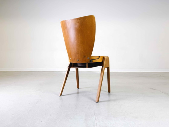 Image 1 of Set van 6 stoelen Mid Century beuken vintage stapelbare stoel