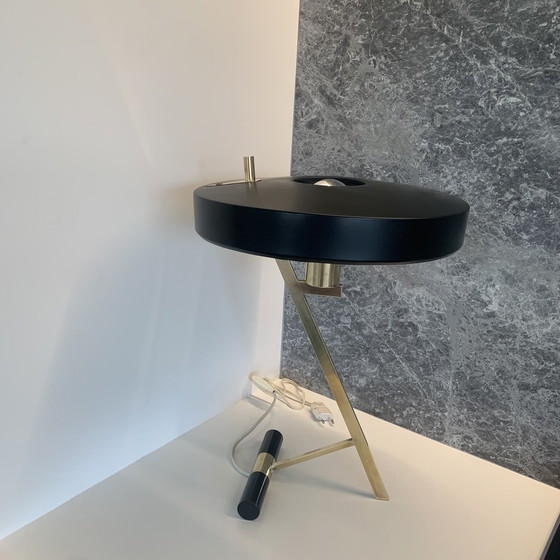 Image 1 of Diplomat Z-Model Tafellamp Van Louis Kalff Voor Philips