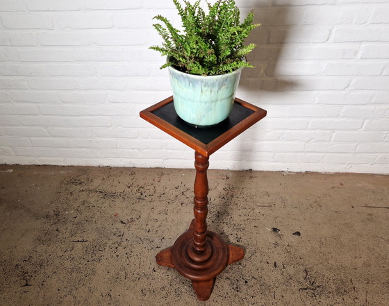 Image 1 of Gedraaide Plantenstandaard Met Leren Bovenkant, Jaren 50