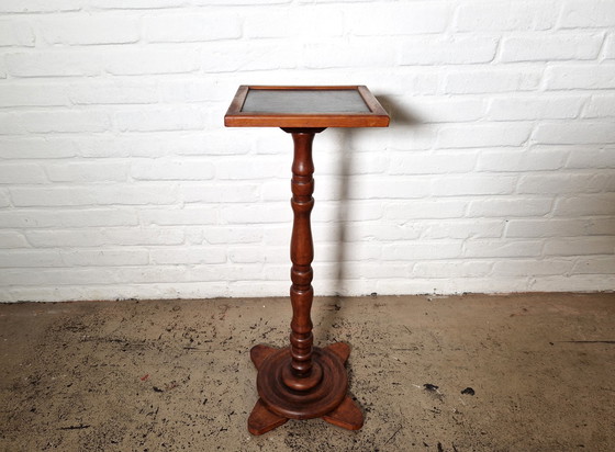 Image 1 of Gedraaide Plantenstandaard Met Leren Bovenkant, Jaren 50