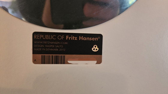 Image 1 of Fritz Hansen Little Friend KS12 bijzettafel