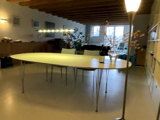 Arne Jacobsen Superellipse Tafel