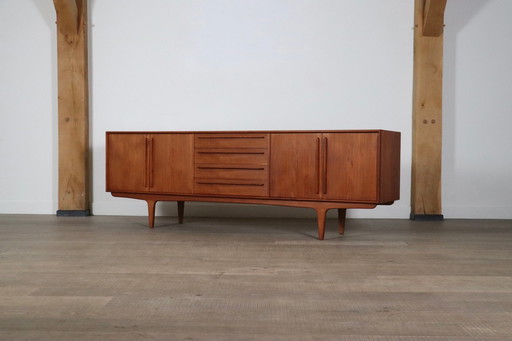 Midcentury Modern Dressoir In Teak, Denemarken 1960S