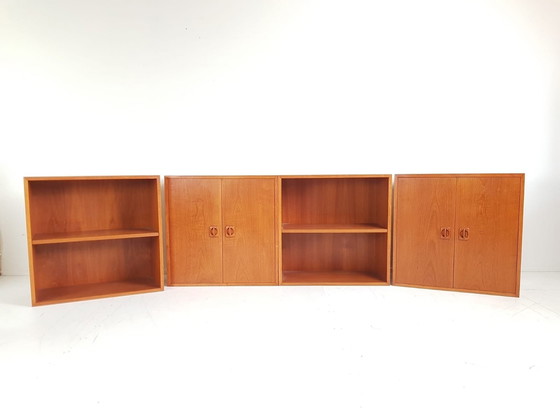 Image 1 of Vintage Deense Modulaire Kast Teak Fineer | Dressoir